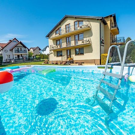 Willa Rossa Władysławowo Exteriör bild